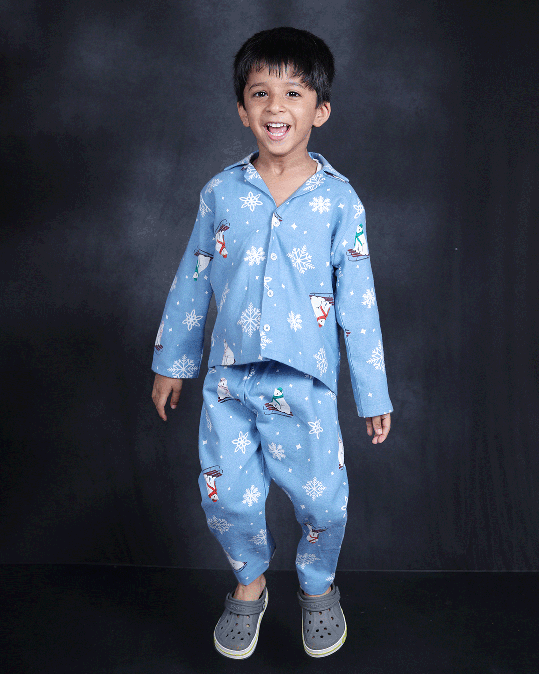 SNOWFLAKE PRINTED Flannel NIGHTSUIT